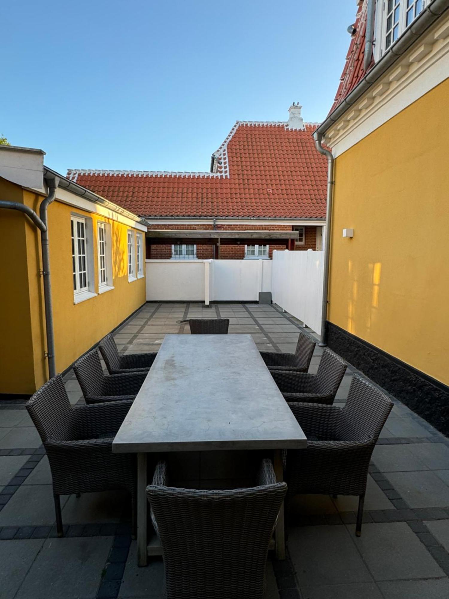 1 Skon Og Lyst Indrettet Feriehus I 斯卡恩 外观 照片